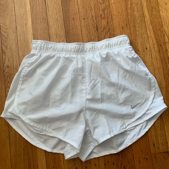 Nike Pants - Nike Women’s White Athletic Running Shorts with Reflective Swoosh